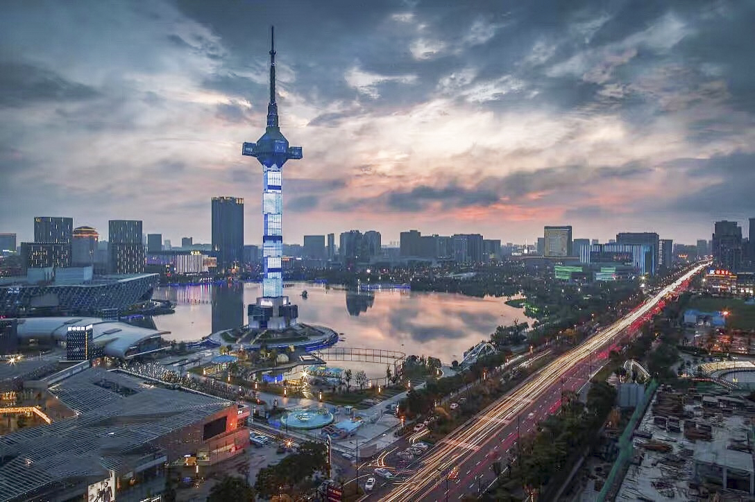 江苏经济、文化与社会的全面发展研究