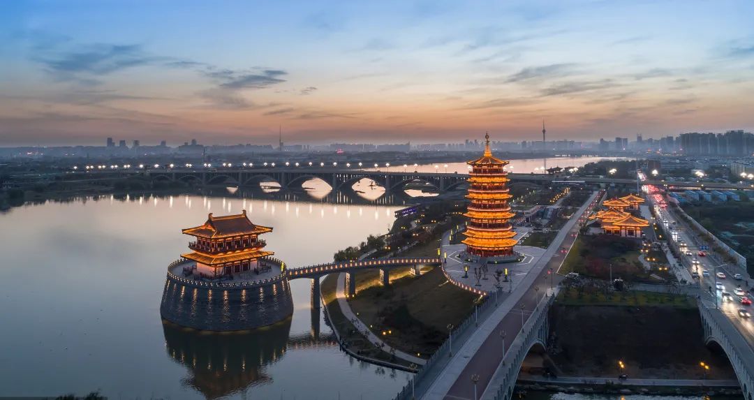 河南砥砺前行,自信成就交响曲